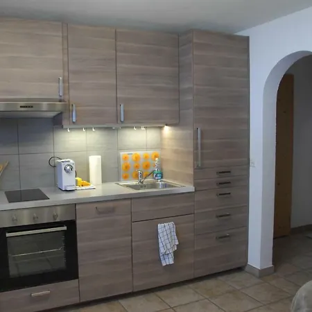Sertig Apartment *